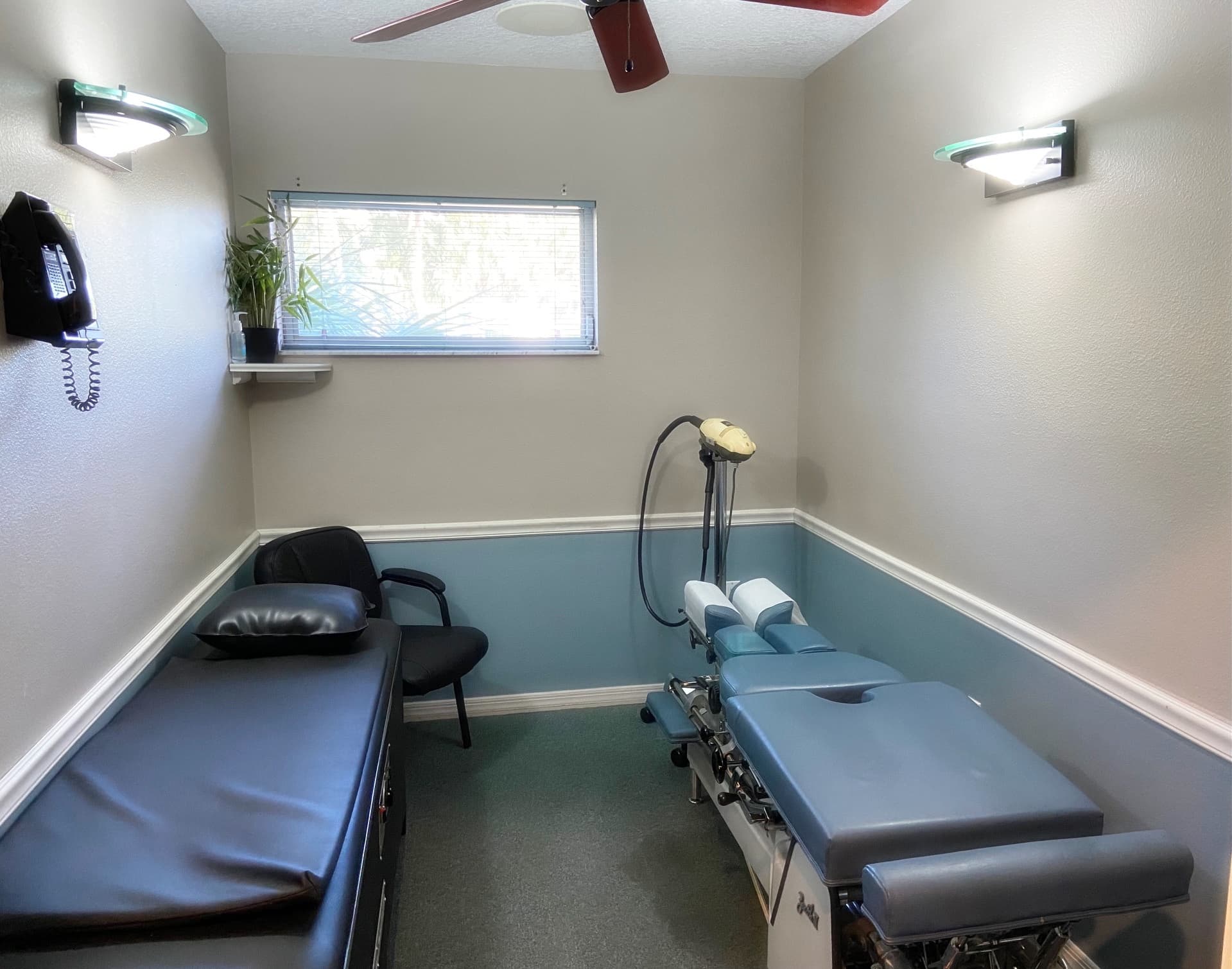 Treatment room at Venice Health Institute