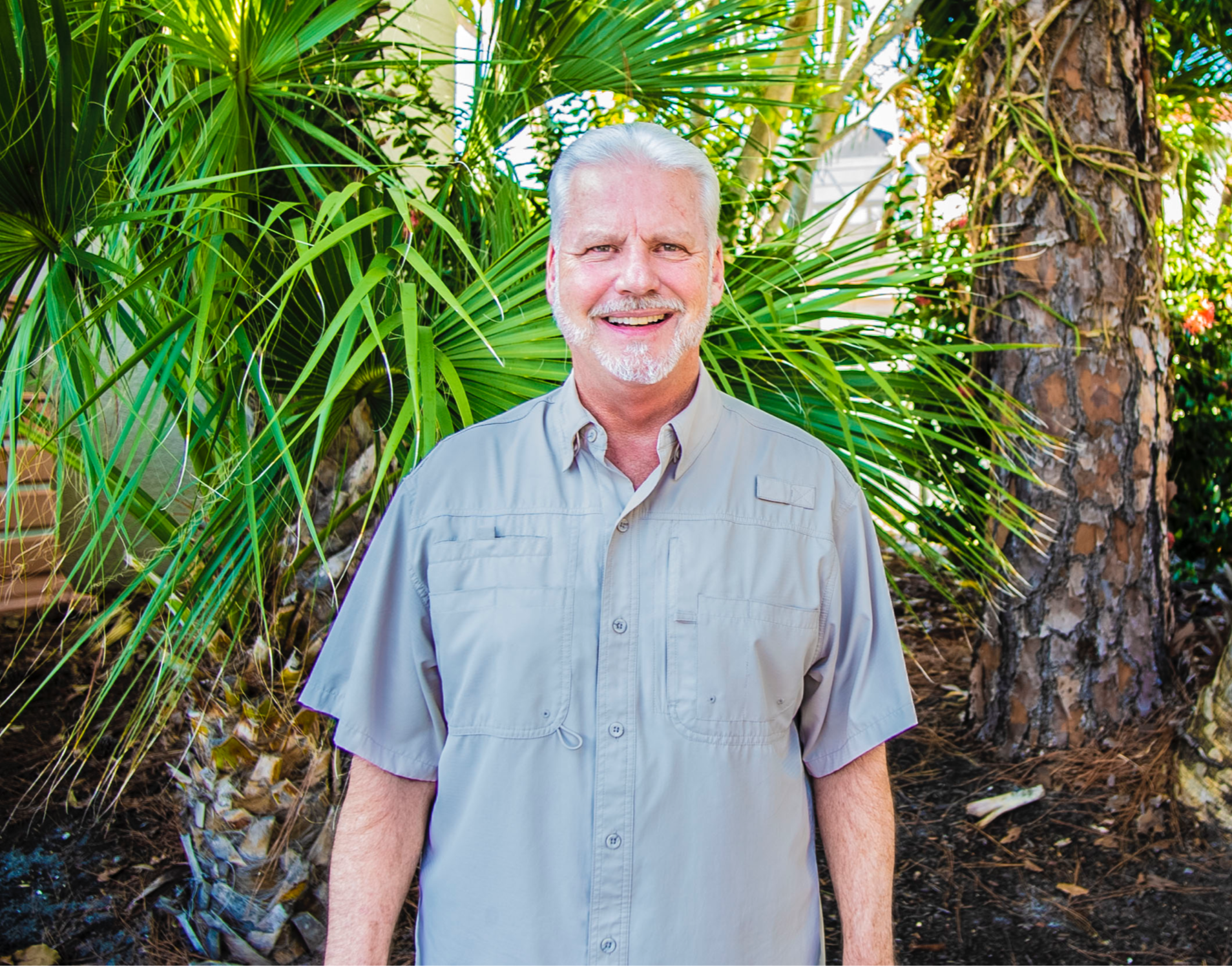 Dr. Dennis Rhodes